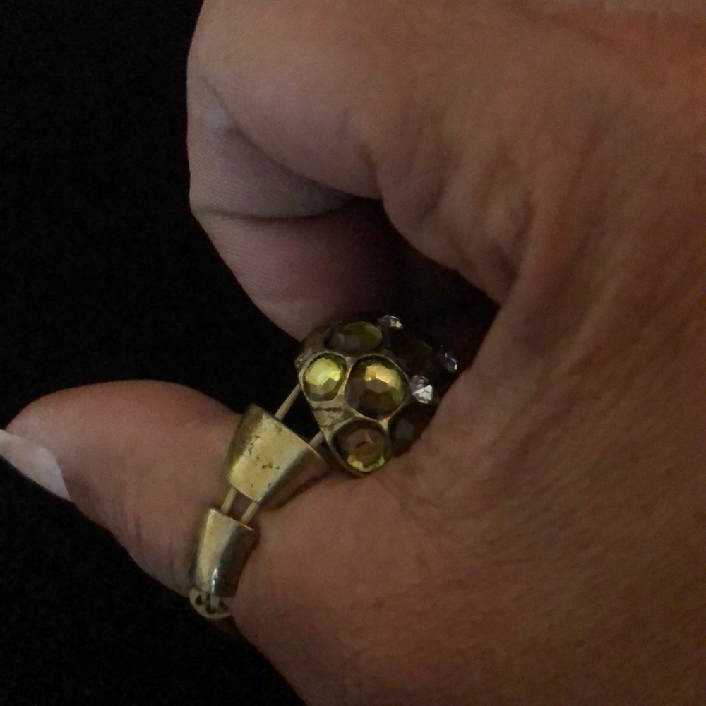 Cocktail Ring - Picture 6 of 7